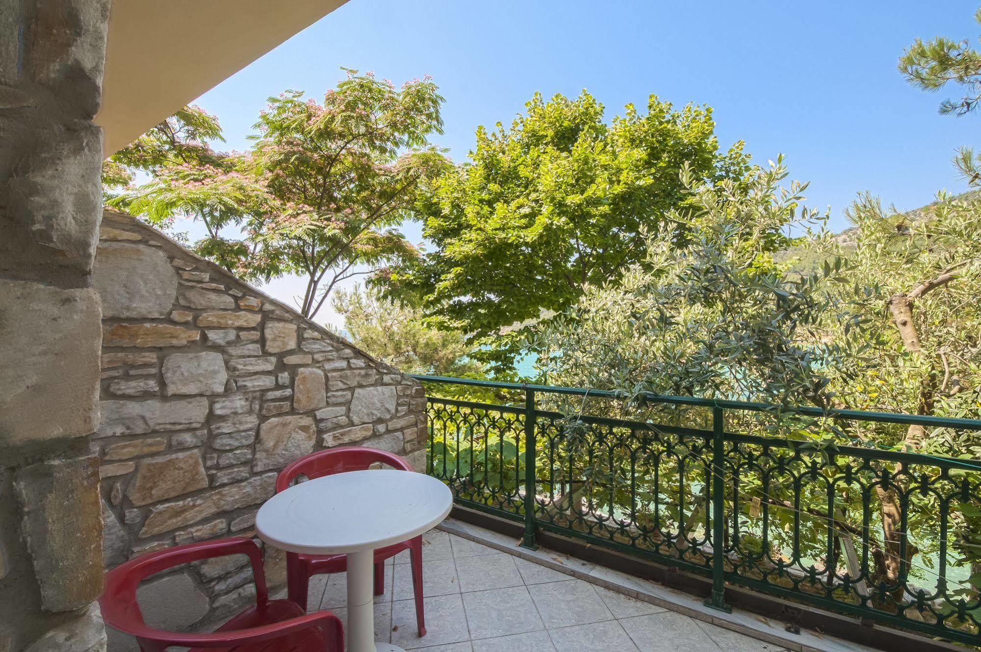 Ferienwohnung Petra Mare Thimonia Exterior foto